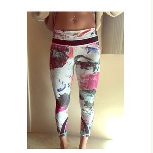 Lululemon inspire crop legging